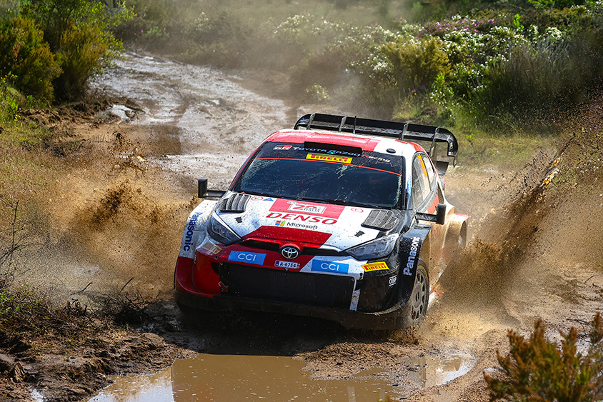 トヨタ GR YARIS Rally1 HYBRID　69号車（カッレ・ロバンペラ、ヨンネ・ハルットゥネン）