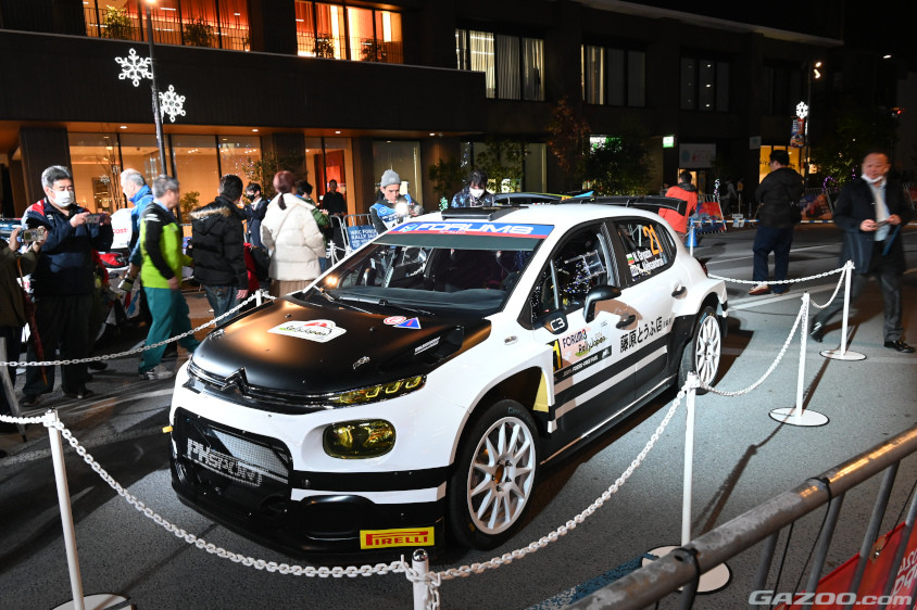 頭文字Dのパンダトレノカラーにしたニコライ・グリアジン選手のCitroen C3 Rally2