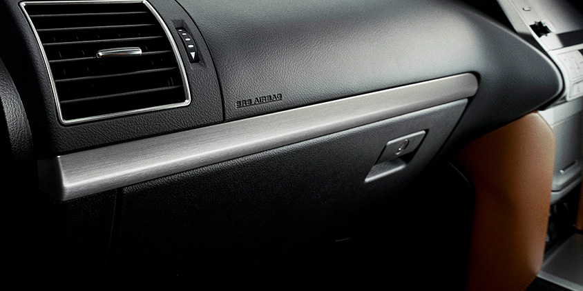 トヨタ ランドクルーザープラド にランクル生誕70周年記念の特別仕様車を発売 トヨタ自動車のクルマ情報サイト Gazoo トヨタ ランドクルーザープラド にランクル生誕70周年記念の特別仕様車を発売 トヨタ自動車のクルマ情報サイト Gazoo