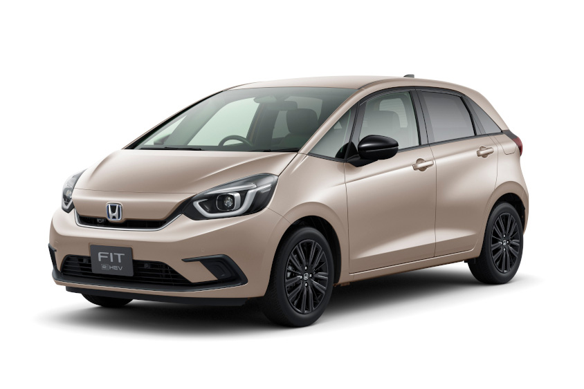 ホンダ「フィット」に20周年特別仕様車を設定。「FIT e:HEV Modulo X 