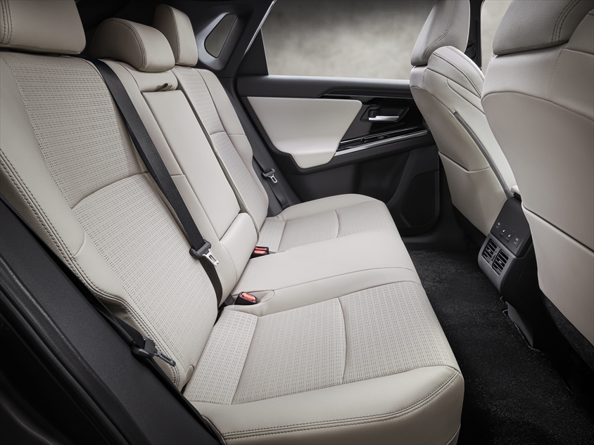 TOYOTA bZ4X（トヨタ ビーズィーフォーエックス）