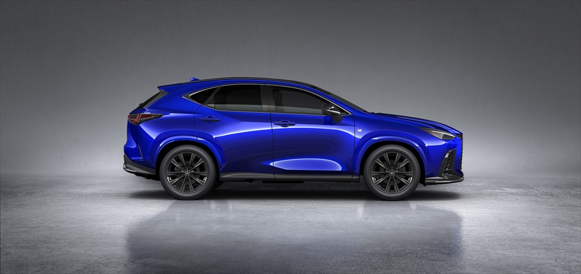 LEXUS NX エクステリアカラー ヒートブルーコントラストレイヤリング（プロトタイプ）