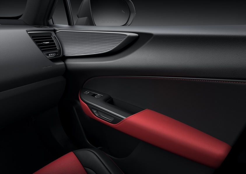 ドアトリム（プロトタイプ）