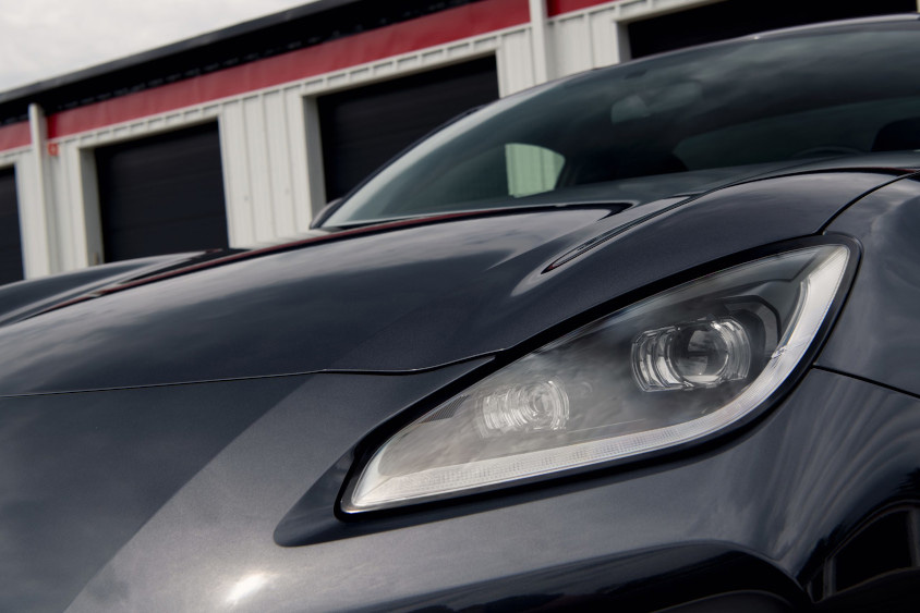 GR86（ベースグレード／PavementGrey）