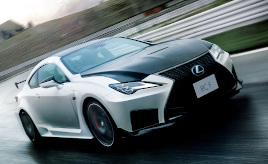 レクサス、RC F“Performance package”に「F」を象徴するブルーがアクセントの専用内装を設定