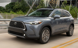 北米トヨタ、カローラクロスを10月からの発売開始を発表。価格は22,195ドルから