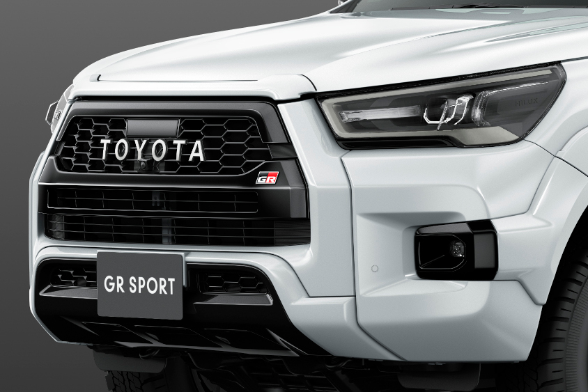 ハイラックス Z“GR SPORT”専用フロントバンパー