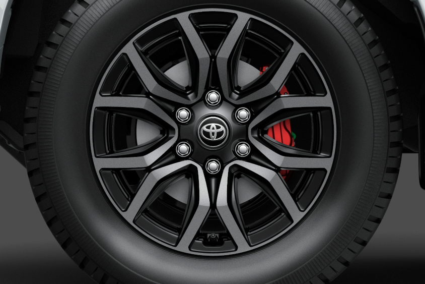 ハイラックス Z“GR SPORT”専用R18タイヤ＋アルミホイール（ブラック塗装＋切削光輝）／レッド塗装ブレーキキャリパー（GRロゴ付）