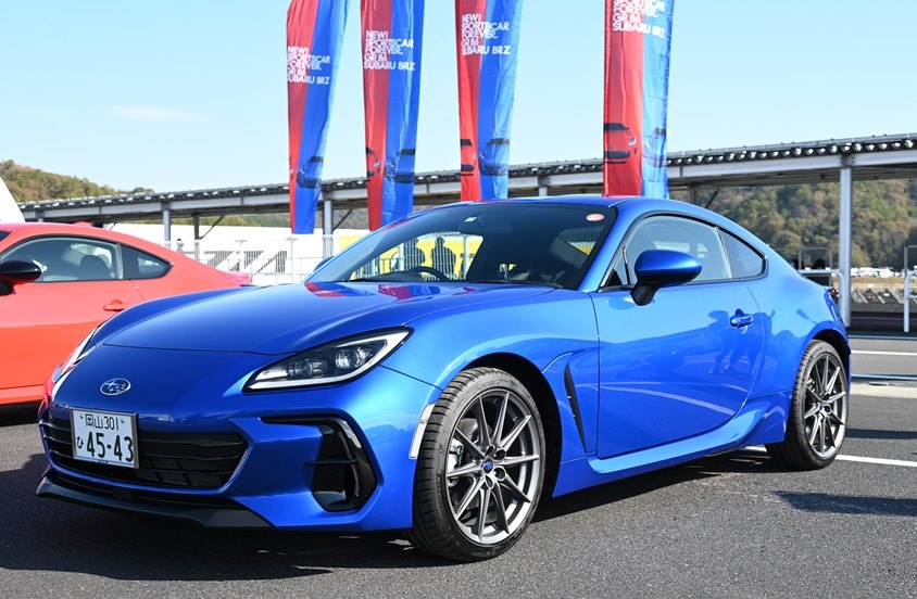 SUBARU BRZ
