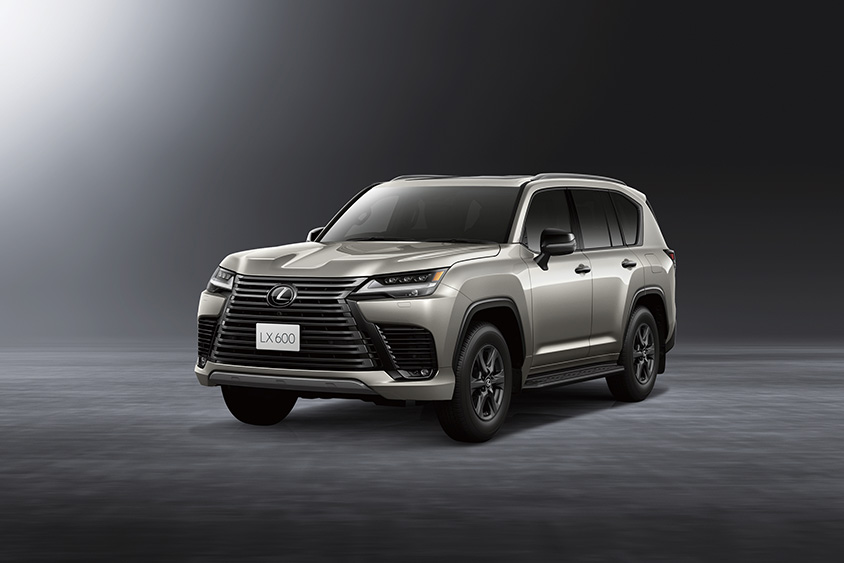 LX600“OFFROAD”(ソニックチタニウム)