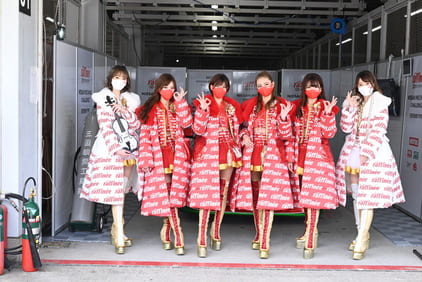 ラフィーネ日産メカニックチャレンジ