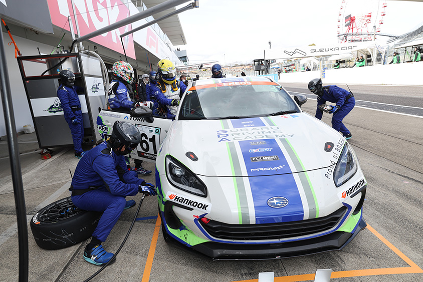 61号車　Team SDA Engineering BRZ CNF Concept