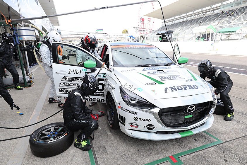 55号車　MAZDA SPIRIT RACING MAZDA2 Bio concept