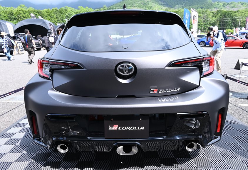 GRカローラ モリゾウエディション