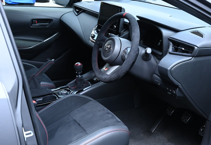 GRカローラ モリゾウエディション