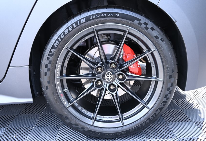 GRカローラ モリゾウエディション