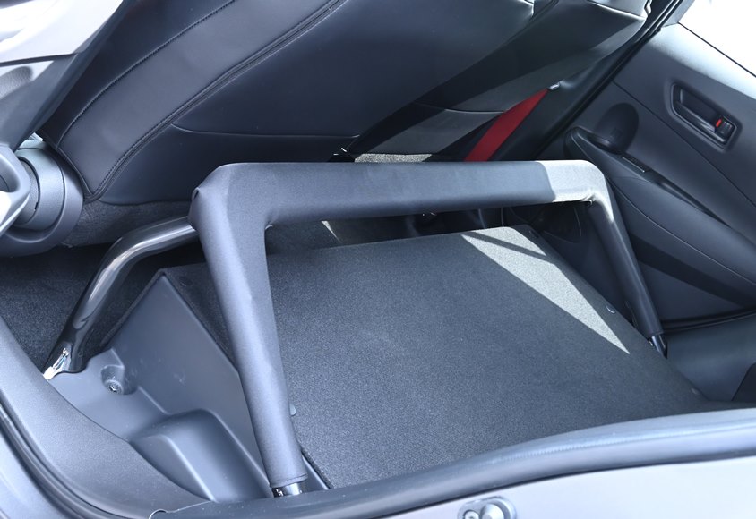 GRカローラ モリゾウエディション 操安ブレース