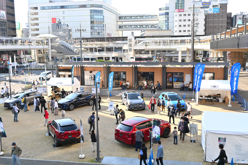 「とよしば」にはトヨタ、SUBARU、マツダが出展