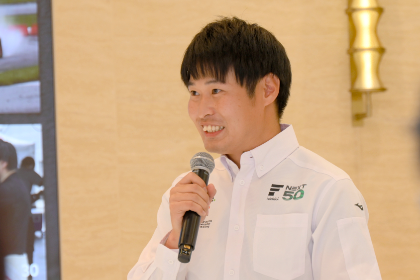 塚越 広大 カーボン･ニュートラル開発テスト車両”白寅”テストドライバー