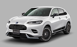 ホンダ ZR-Vの無限用品装着車を初公開、新型レーシングカーコンセプトモデルも発表（東京オートサロン2023）