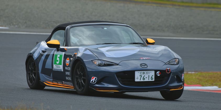 ロードスター・NR-A　パーティレースⅢ仕様