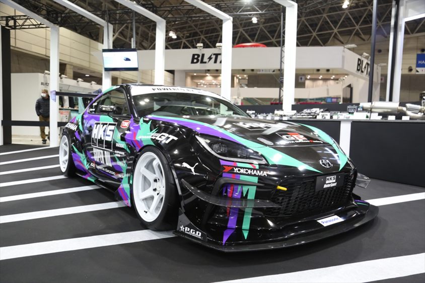 HKS Racing Performer GR86＠東京オートサロン2023