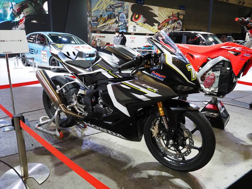 CBR250RRレースベース車＠東京オートサロン2023