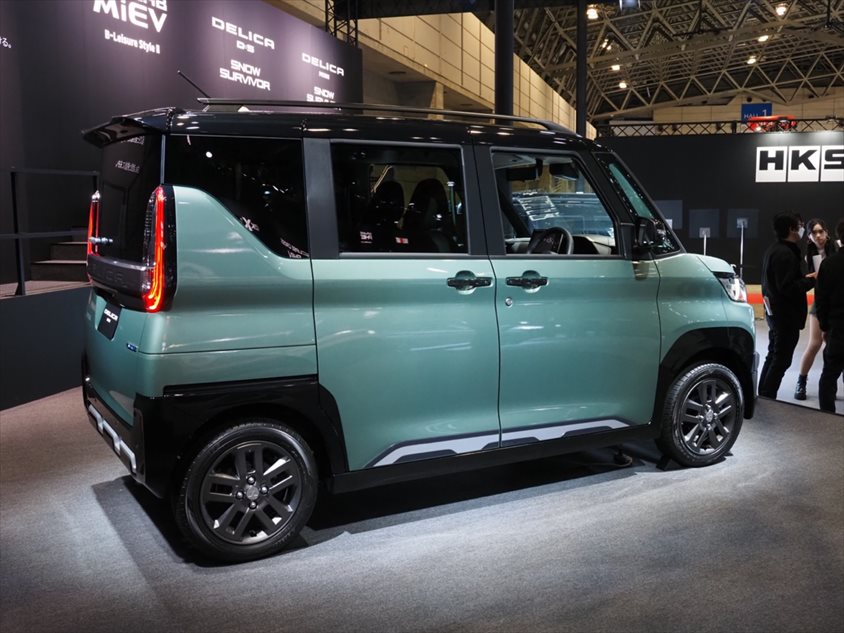 デリカミニのリヤ＠東京オートサロン2023