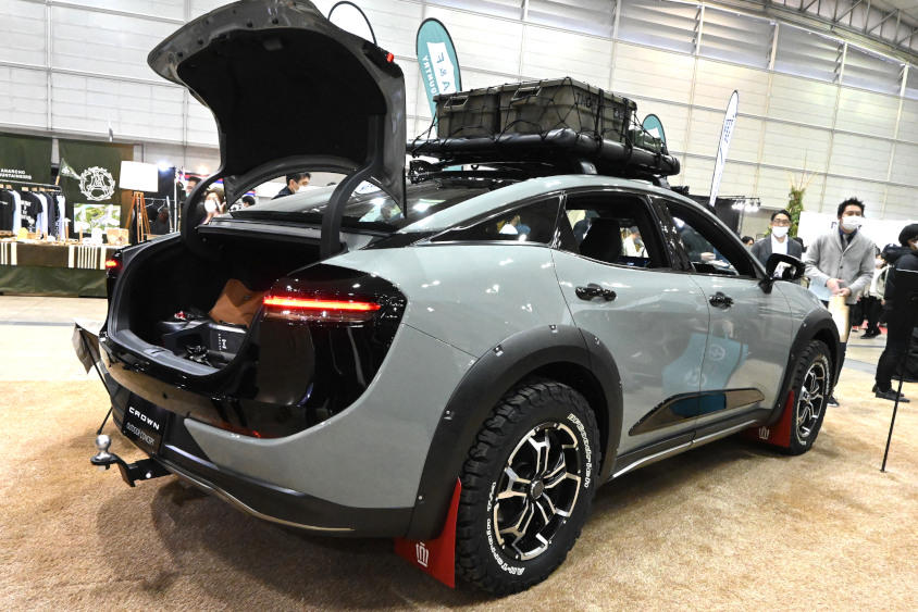 CROWN OUTDOOR CONCEPTのリヤ＠東京オートサロン2023