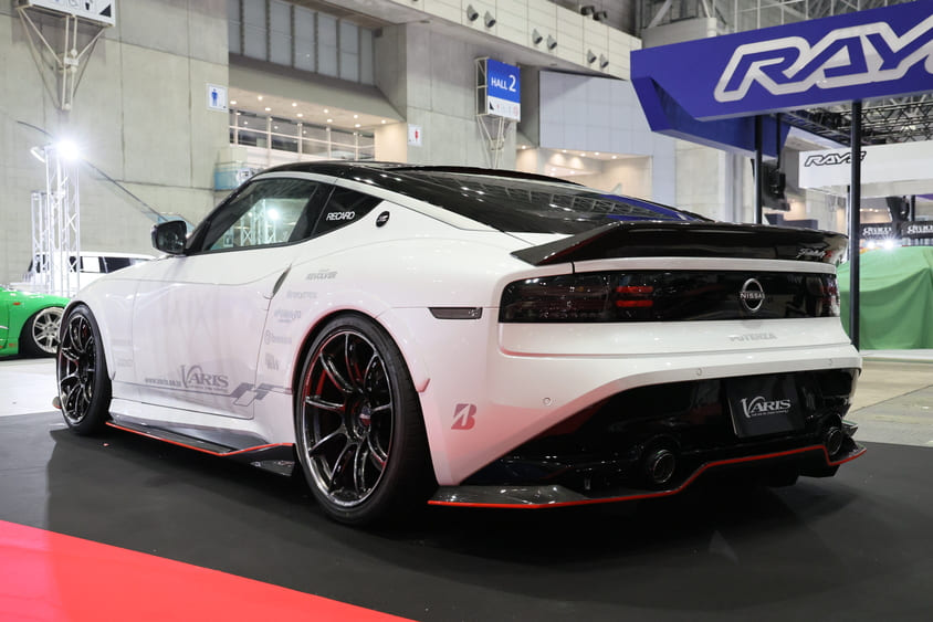 2023東京オートサロン VARIS RZ34 FAIRLADY ARISING-1のリヤ