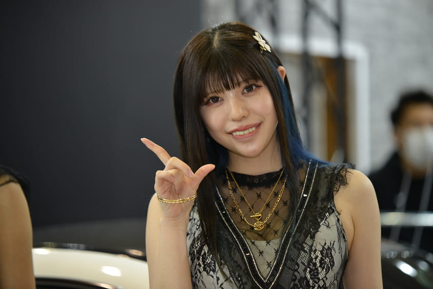 2023年オートサロン　釘嶋ミナ  FIE VILLE