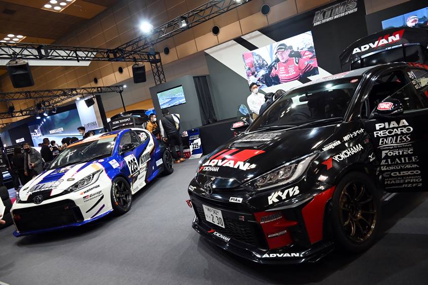 大阪オートメッセ　神戸トヨペット