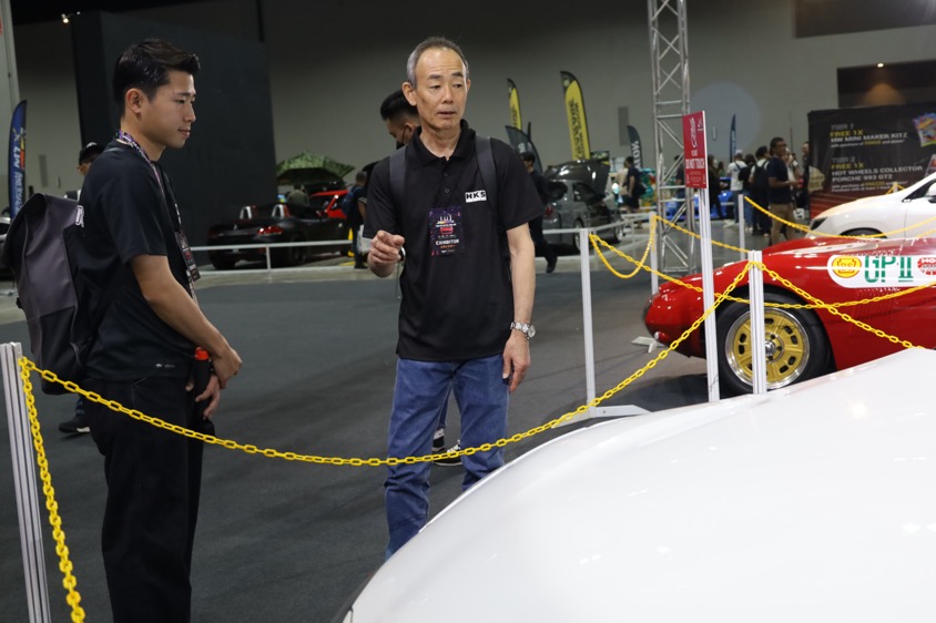 東京オートサロン クアラルンプール2023に現地入りしたHKSのスタッフ