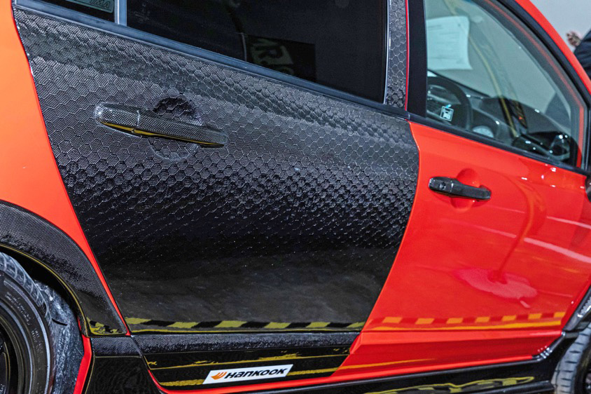 ホンダ・FD2型シビック・タイプRのリヤドア