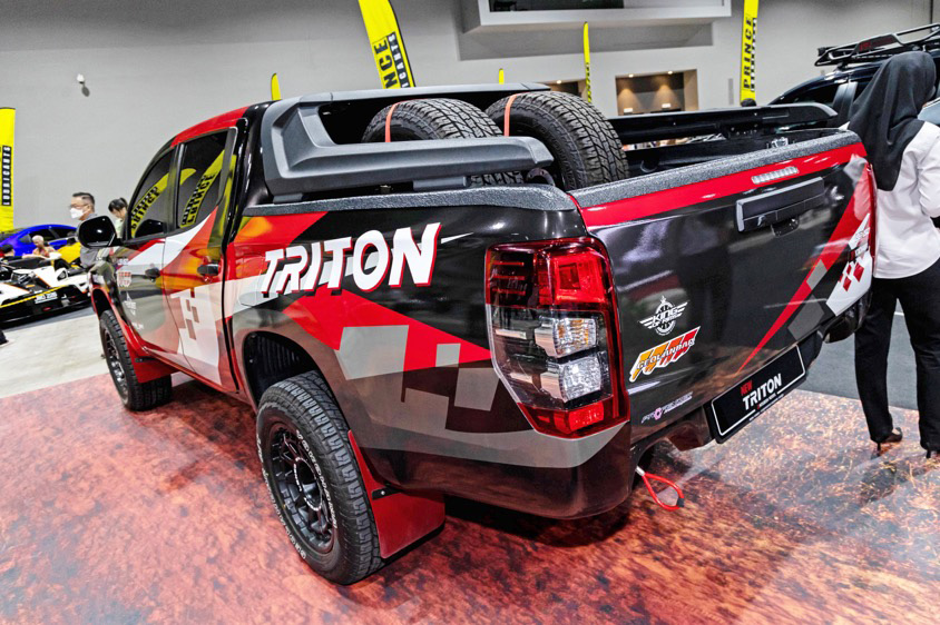 三菱・トライトンのラリアート仕様