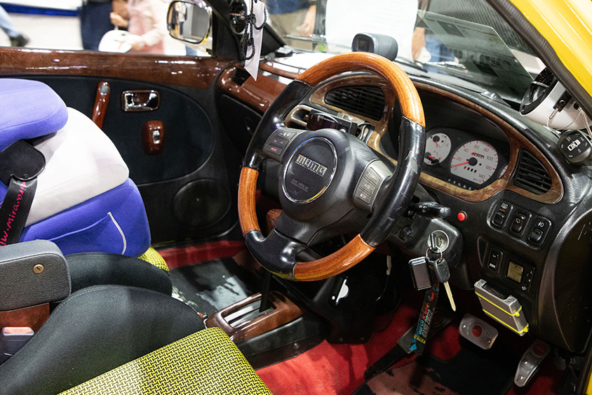 プロドゥア・カンチルの運転席（東京オートサロン・クアラルンプール2023）