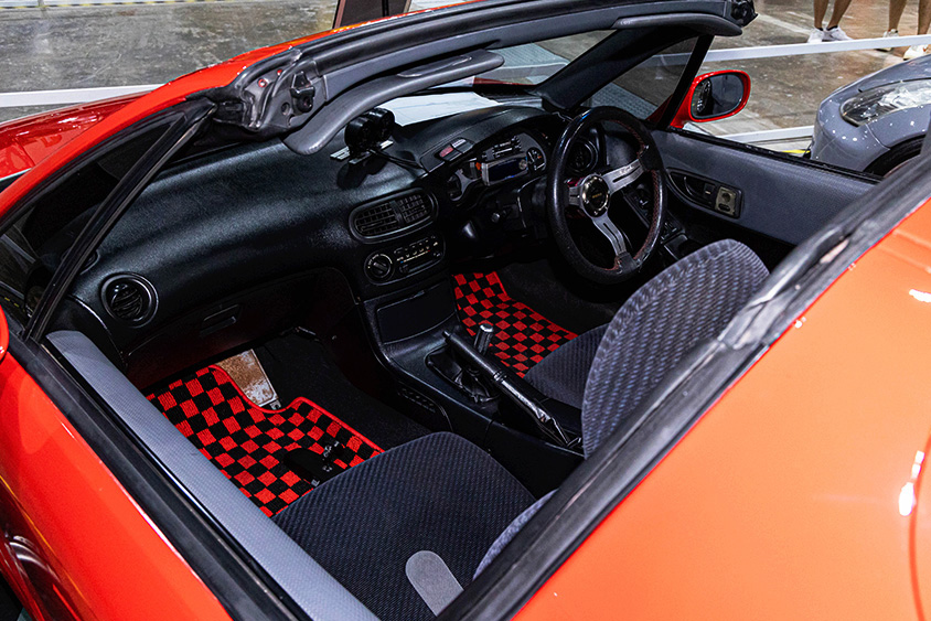 ホンダ・CR-Xデルソル（東京オートサロン・クアラルンプール2023）の運転席