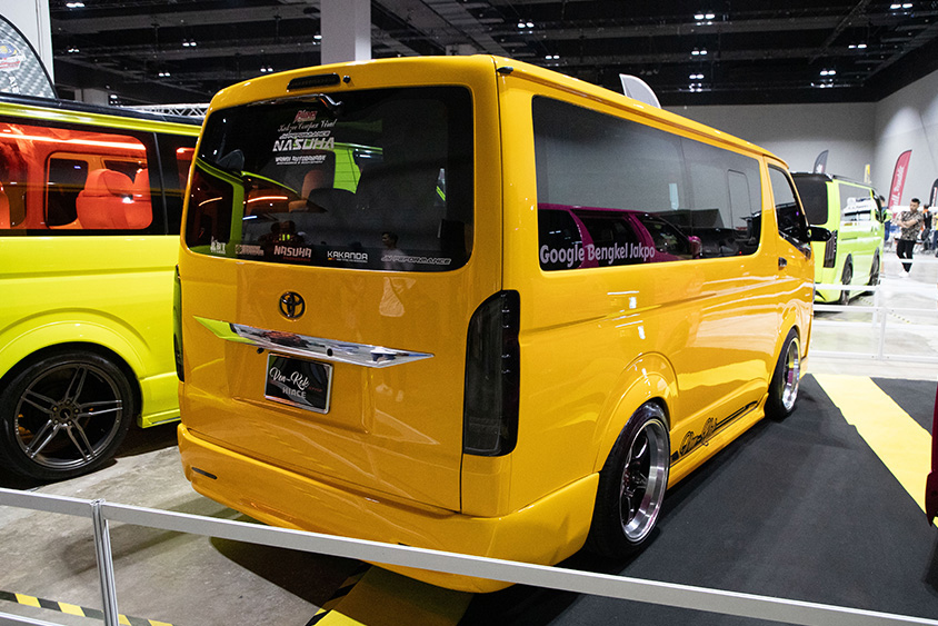 トヨタ・ハイエースのマレーシア仕様(東京オートサロン・クアラルンプール2023)