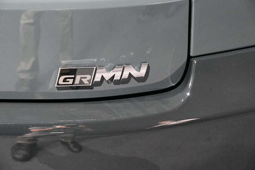 センチュリー　GRMNエンブレム