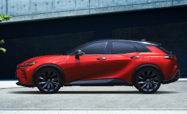 トヨタ、新型クラウン（スポーツ）を発売！ 走りを楽しむための新たなスポーツSUV