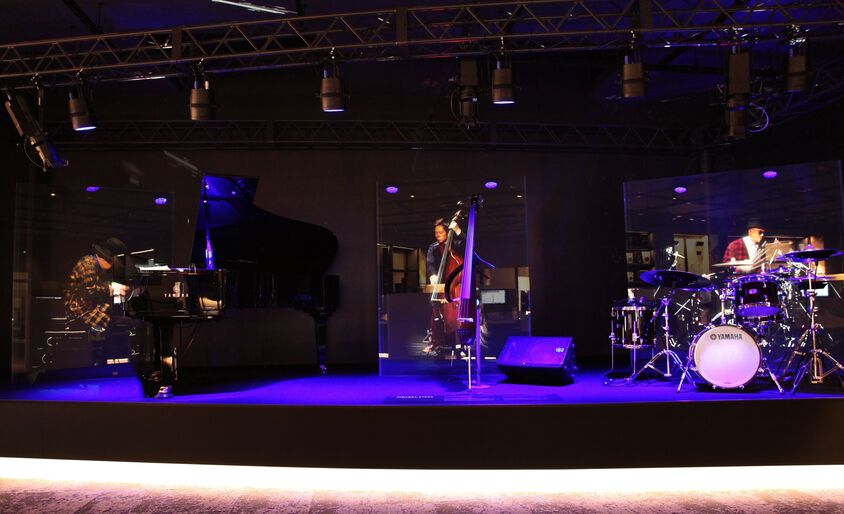 リアル サウンド ビューイング （特別出展物）ジャパンモビリティショー2023　ヤマハブース