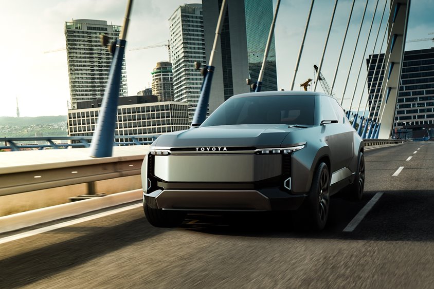 トヨタブース　LAND CRUISER Se　ジャパンモビリティーショー2023