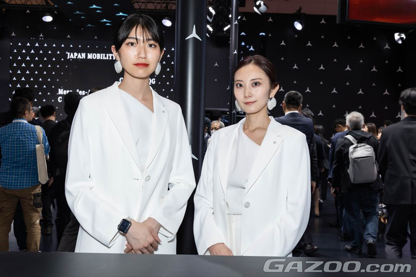 ベンツブースコンパニオン ジャパンモビリティーショー2023