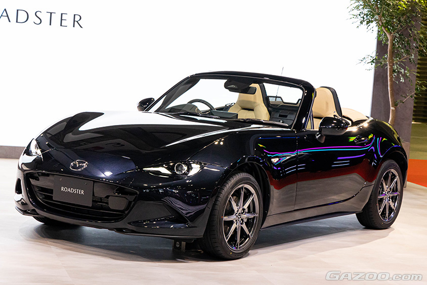 ジャパンモビリティショー2023　マツダブース　マツダ ロードスター S Leather Package V Selection