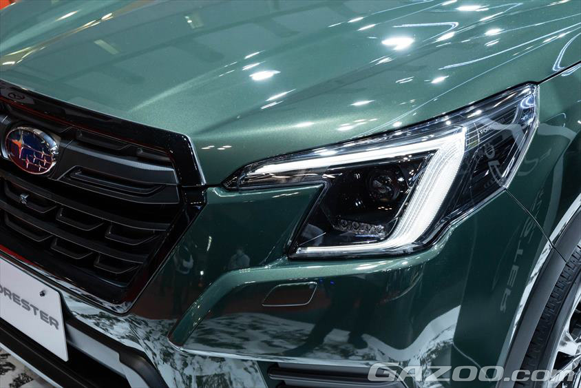 スバル ブース　フォレスター　特別仕様車　「X-EDITION」　ジャパンモビリティーショー2023