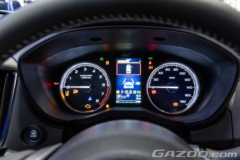 スバル ブース　フォレスター　特別仕様車　「X-EDITION」　ジャパンモビリティーショー2023