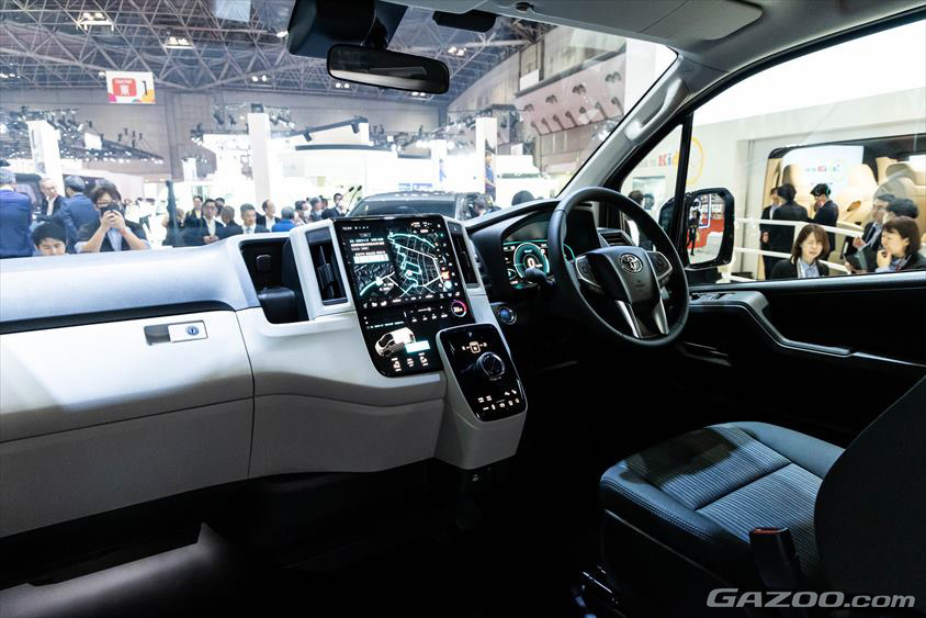 ジャパンモビリティショー2023　トヨタ車体ブース　GLOBAL HIACE BEV CONCEPT (グローバル ハイエース BEV コンセプト)