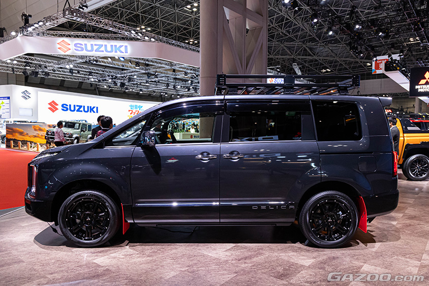 ジャパンモビリティショー2023 三菱自動車ブース　デリカD:5
