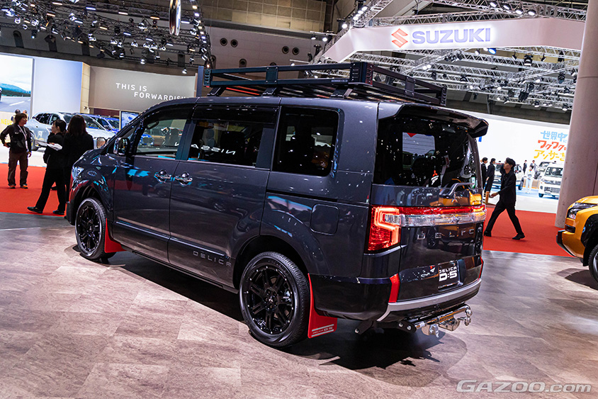 ジャパンモビリティショー2023 三菱自動車ブース　デリカD:5