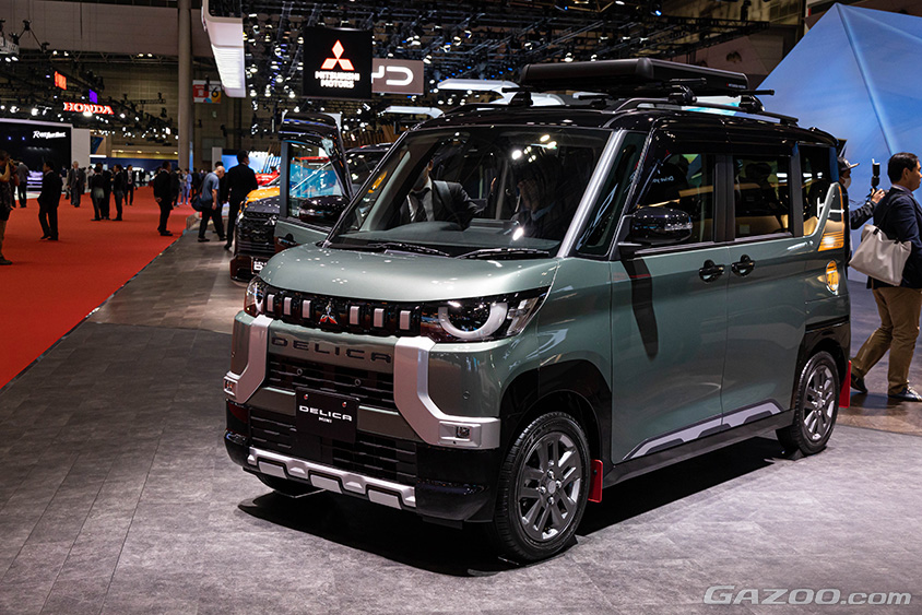 ジャパンモビリティショー2023 三菱自動車ブース　デリカミニ